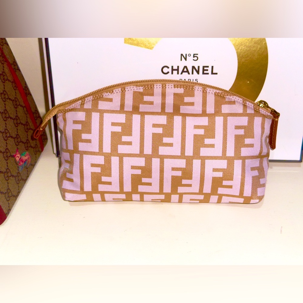 Fendi Pink Zucca Makeup Bag/ Pouch - Picture 6 of 10
